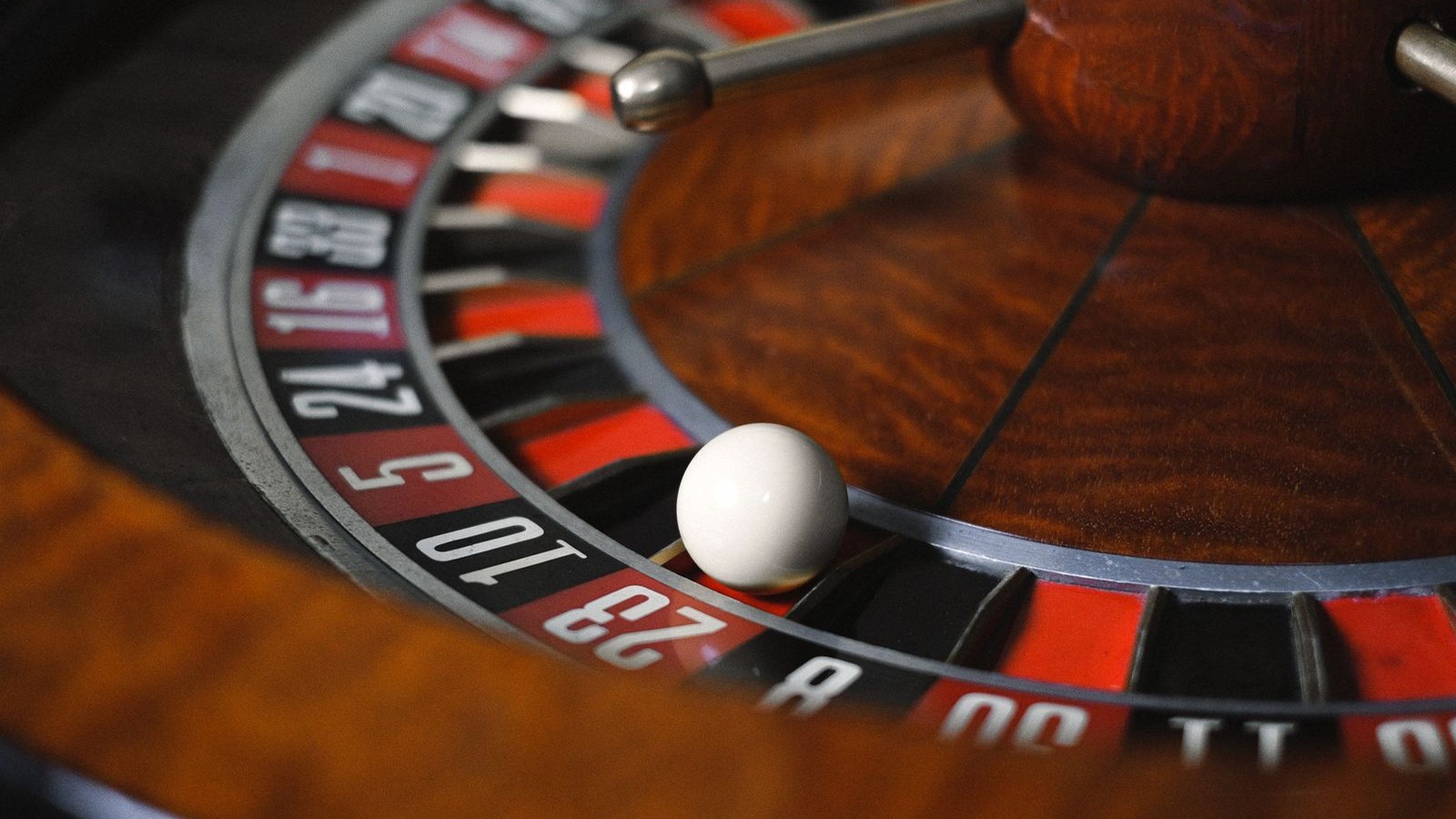 Live-Roulette vs. Online (RNG): Was ist fairer?